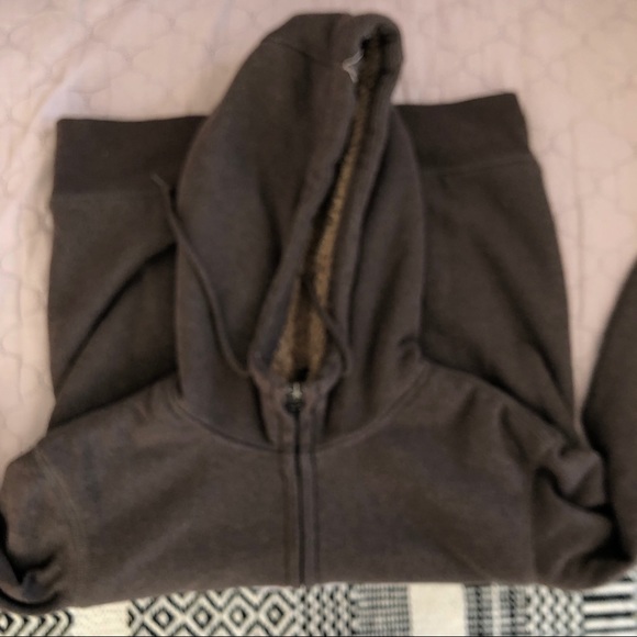 UNIQLO ZIPPERED HOODIE - Picture 2 of 4